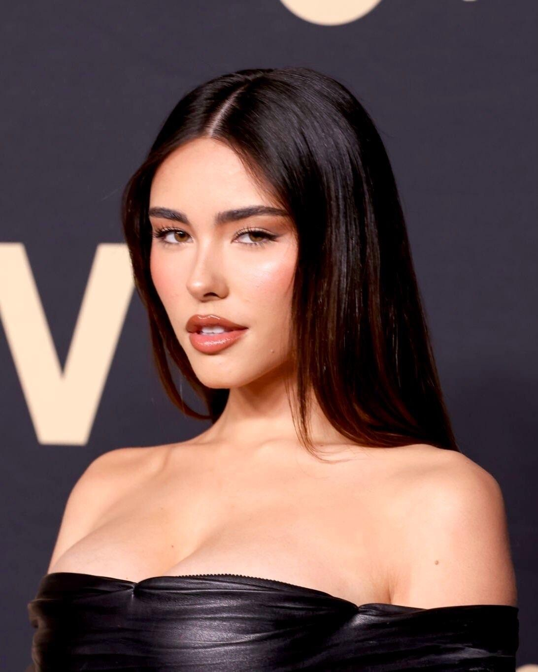 Exclusive photo of beautiful Madison Beer by VideoHUB (@VideoHUB) and real Sexy, Teen and Star