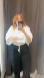 changing-rooms photo 2