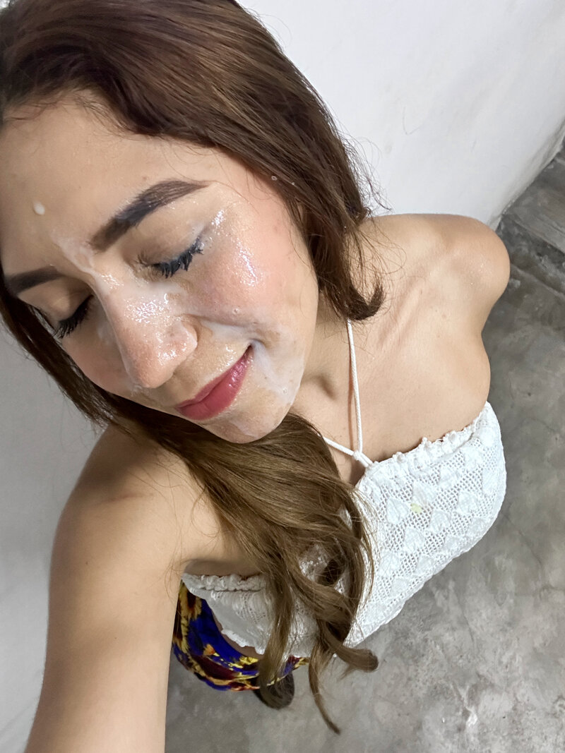 Exclusive photo of beautiful Babe by Artemis Carmona (@artemiscarmona) and real Cute, Facial and Cumslut