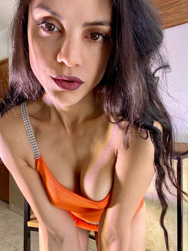 Exclusive photo of beautiful Boobs by ✨BUBBLEONFIRE✨ (@bubbleonfire) and real Cute and Petite