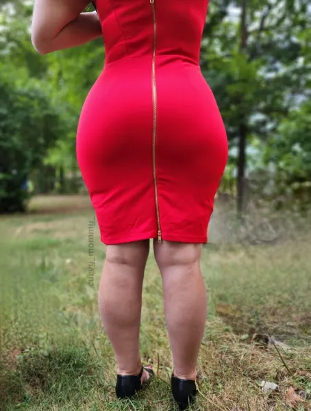 curvy_mommy