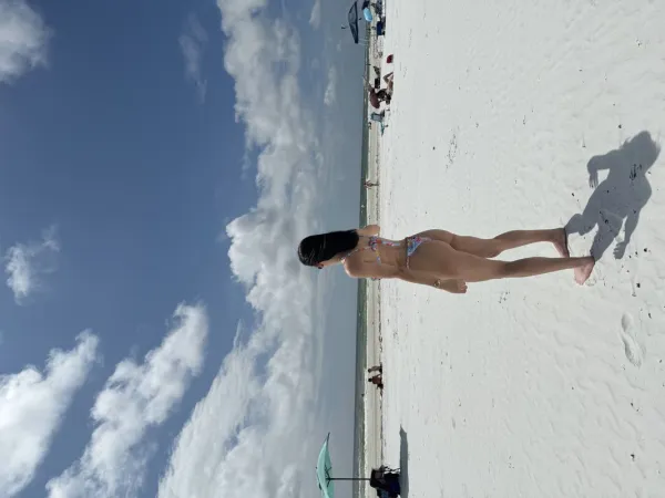 amateur-bikini-beach-4