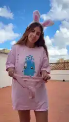 girl-next-door photo 1