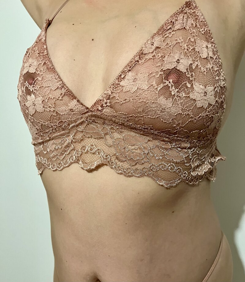 Exclusive photo of beautiful Amateur by Max_mariecouple (@max_mariecouple) and real Boobs and Blonde
