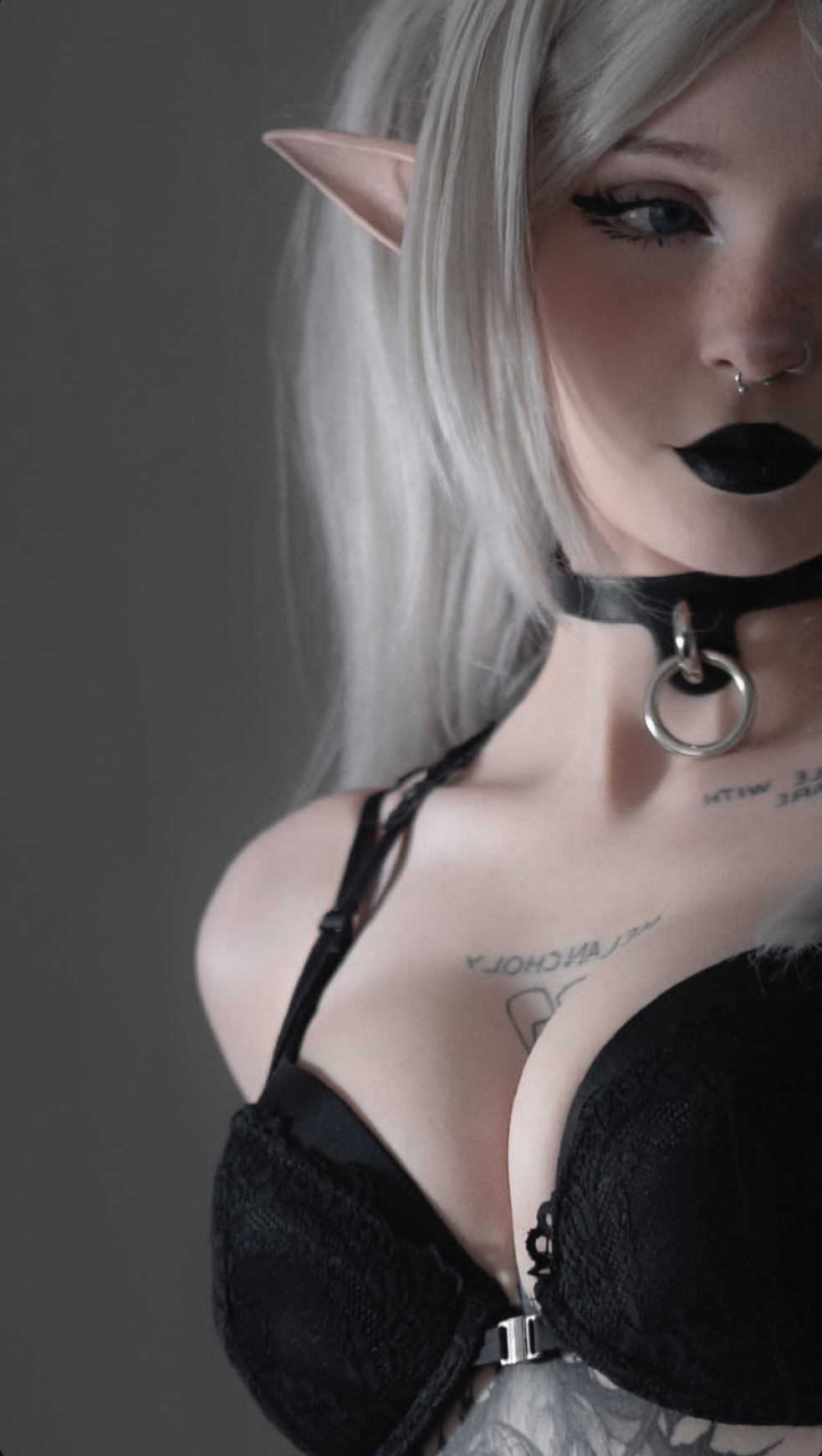 Exclusive photo of beautiful Blonde by OnlyFans Leaks (@of-leaks) and real Bra and Blue Eyes