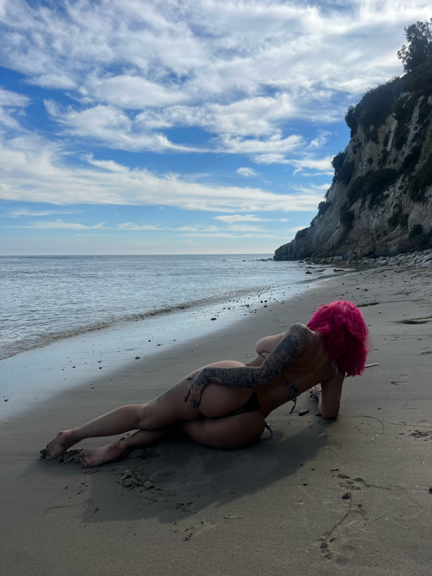 Exclusive photo of beautiful Bikini by OnlyFans Leaks (@of-leaks) and real Legs and Long Hair