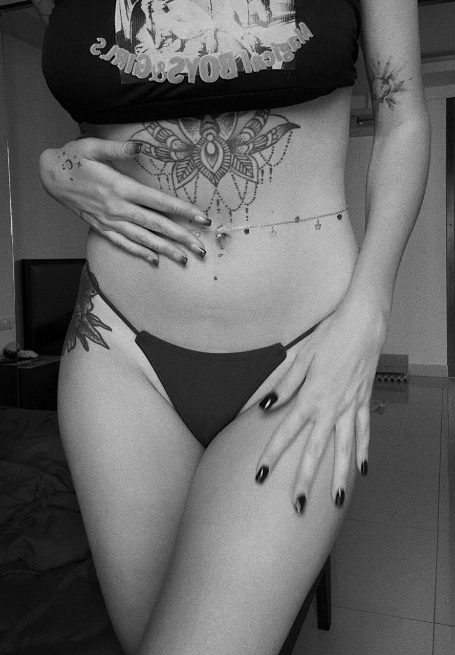 Exclusive photo of beautiful Body by Only Girls (@only-girls) and real Belly Button and belly