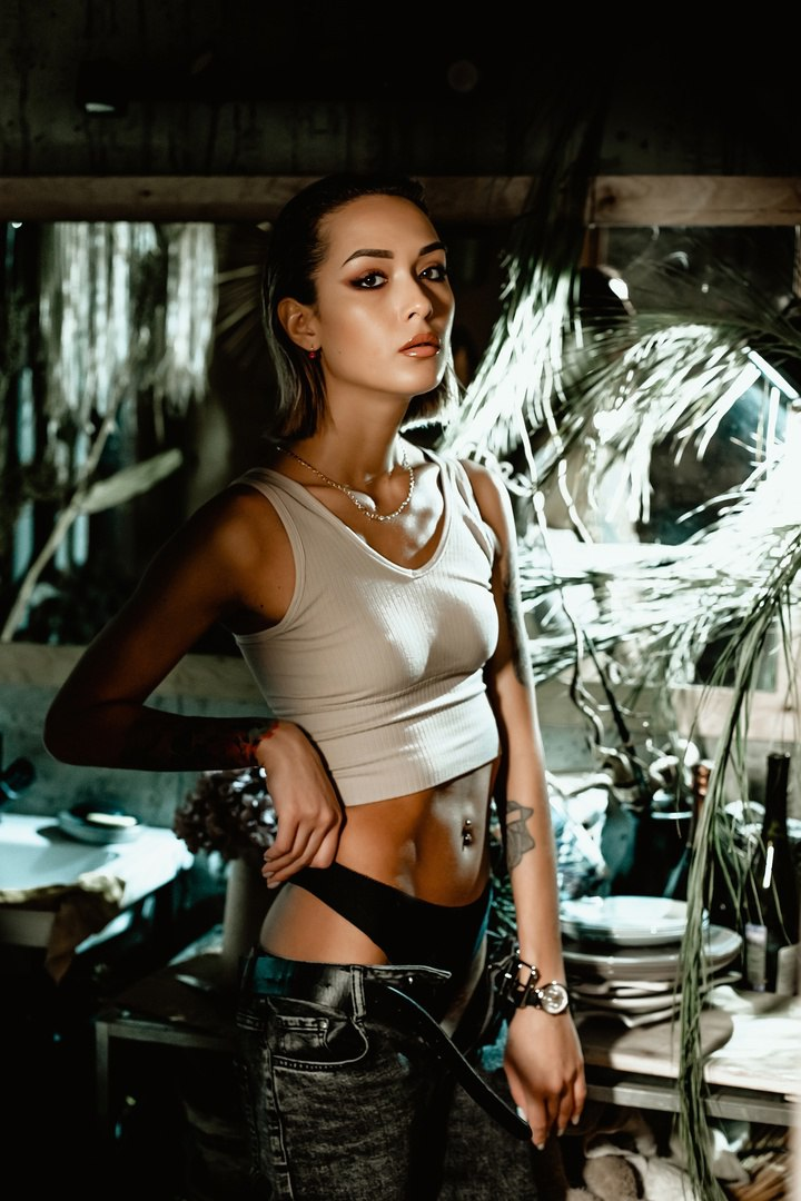 Exclusive photo of beautiful Athletic by Only Girls (@only-girls) and real Brunette, Fit and Brown Eyes