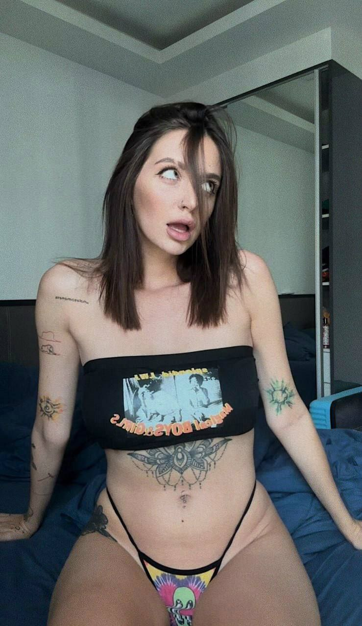 Exclusive photo of beautiful Body by Only Girls (@only-girls) and real Bra and Belly Button