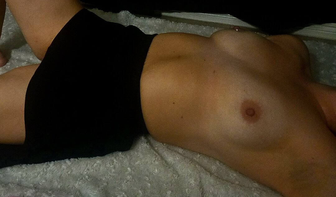 Exclusive photo of beautiful Amateur by shy pussy (@shy_pussy_) and real Boobs, Cheating and Bouncing Tits