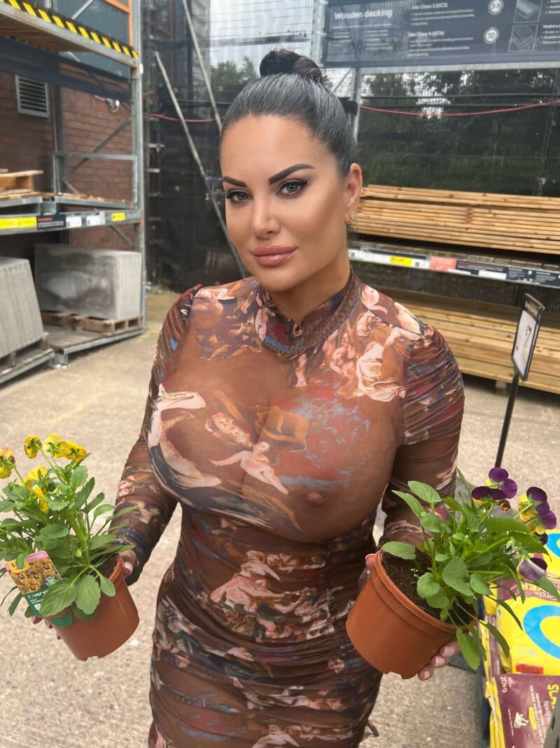 Exclusive photo of beautiful Big Tits by Trophy Wife Life 🏆 (@thetrophywifelife) and real Boobs, Babe and Brunette